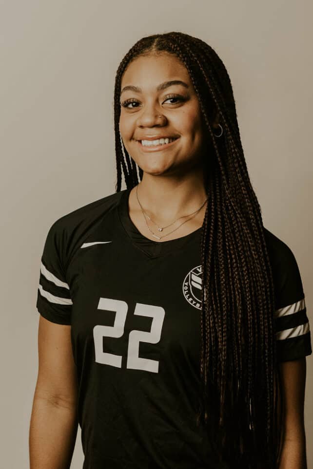 Olivia Moore - Vital Volleyball